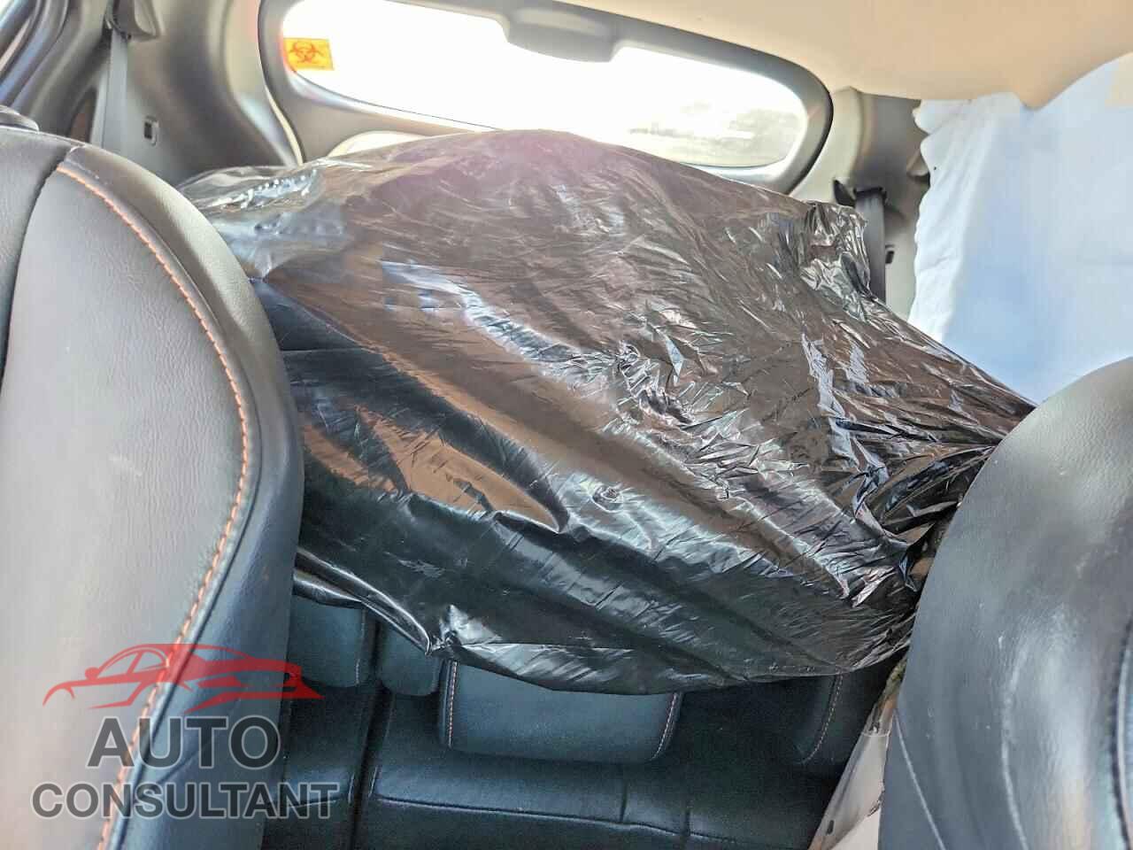 MITSUBISHI ECLIPSE 2018 - JA4AT5AA5JZ041540