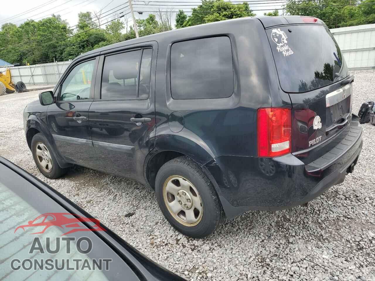 HONDA PILOT 2015 - 5FNYF4H20FB004509