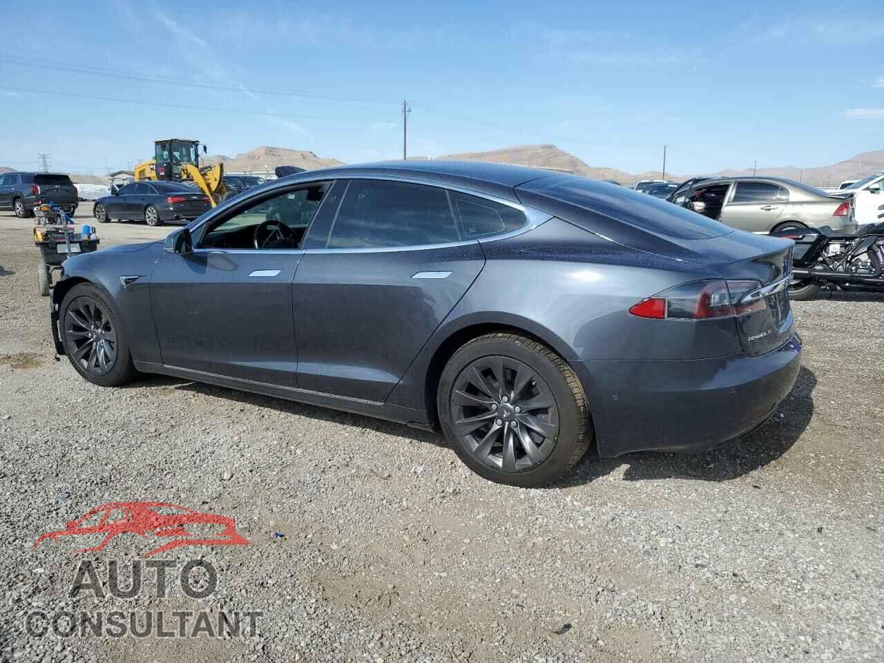 TESLA MODEL S 2018 - 5YJSA1E27JF240011