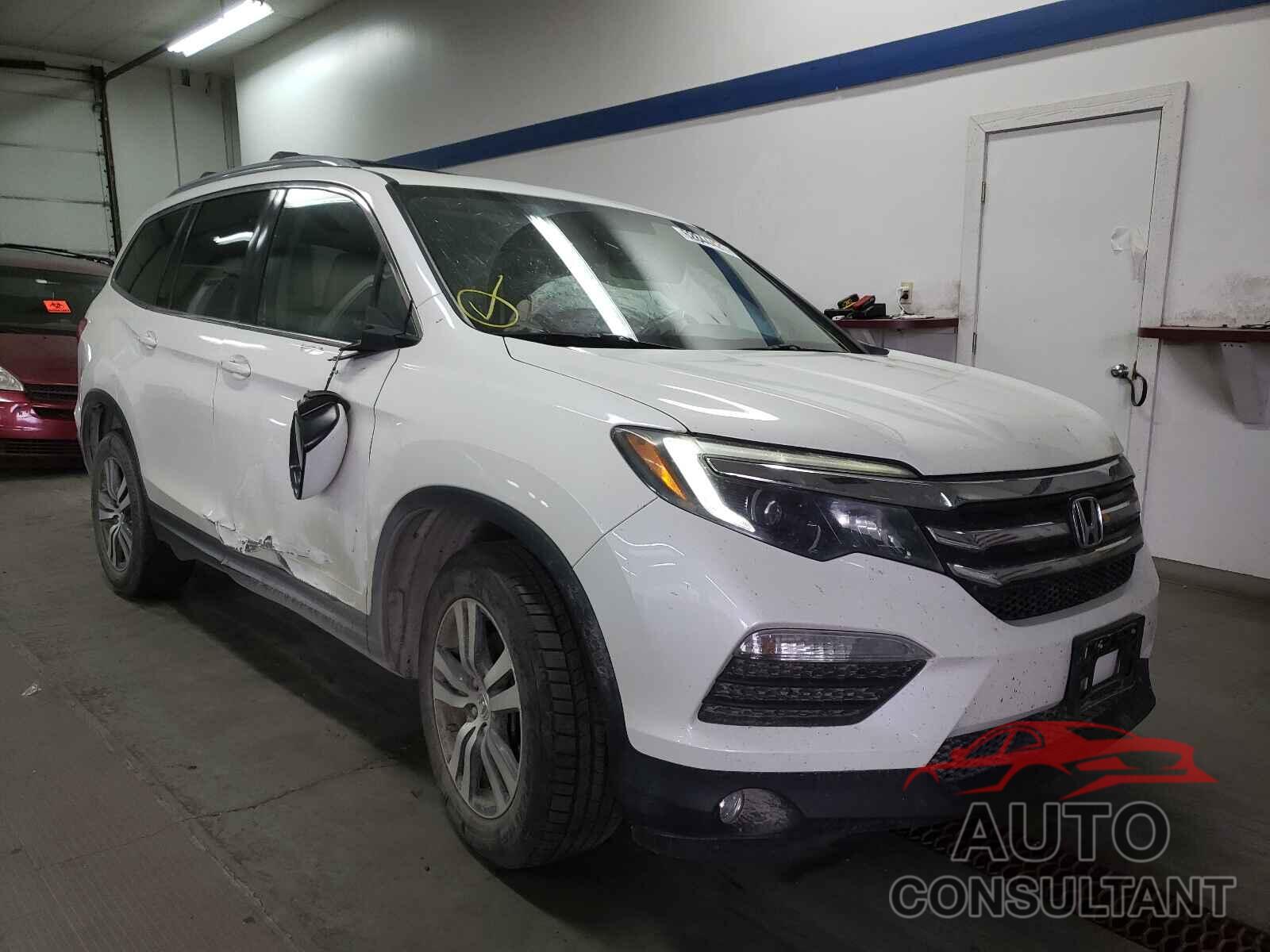 HONDA PILOT 2016 - 5FNYF6H88GB035928