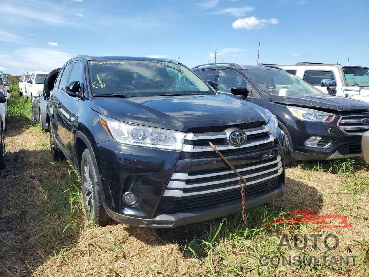 TOYOTA HIGHLANDER 2019 - 5TDKZRFH3KS558635
