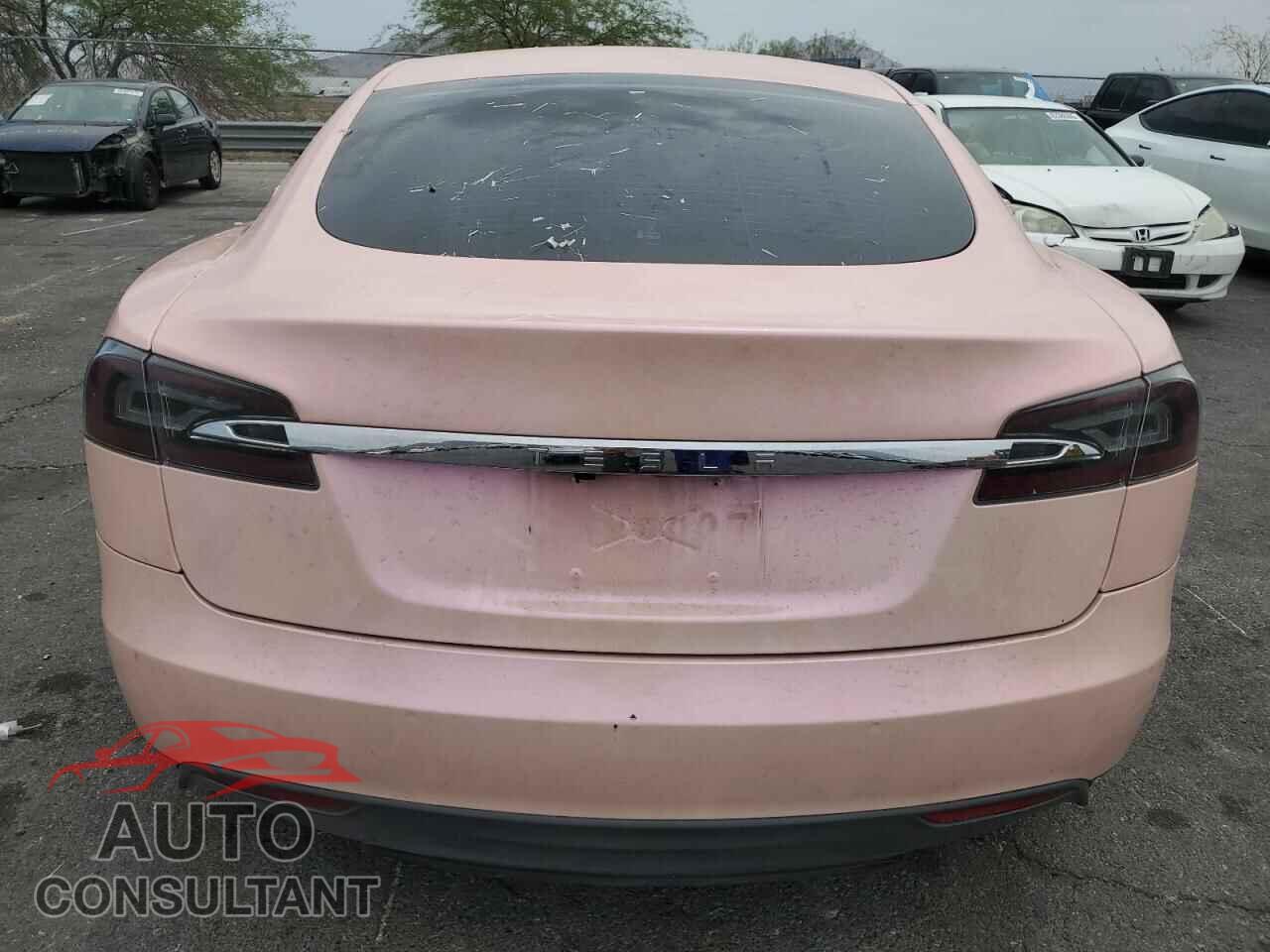 TESLA MODEL S 2015 - 5YJSA1E25FF106718