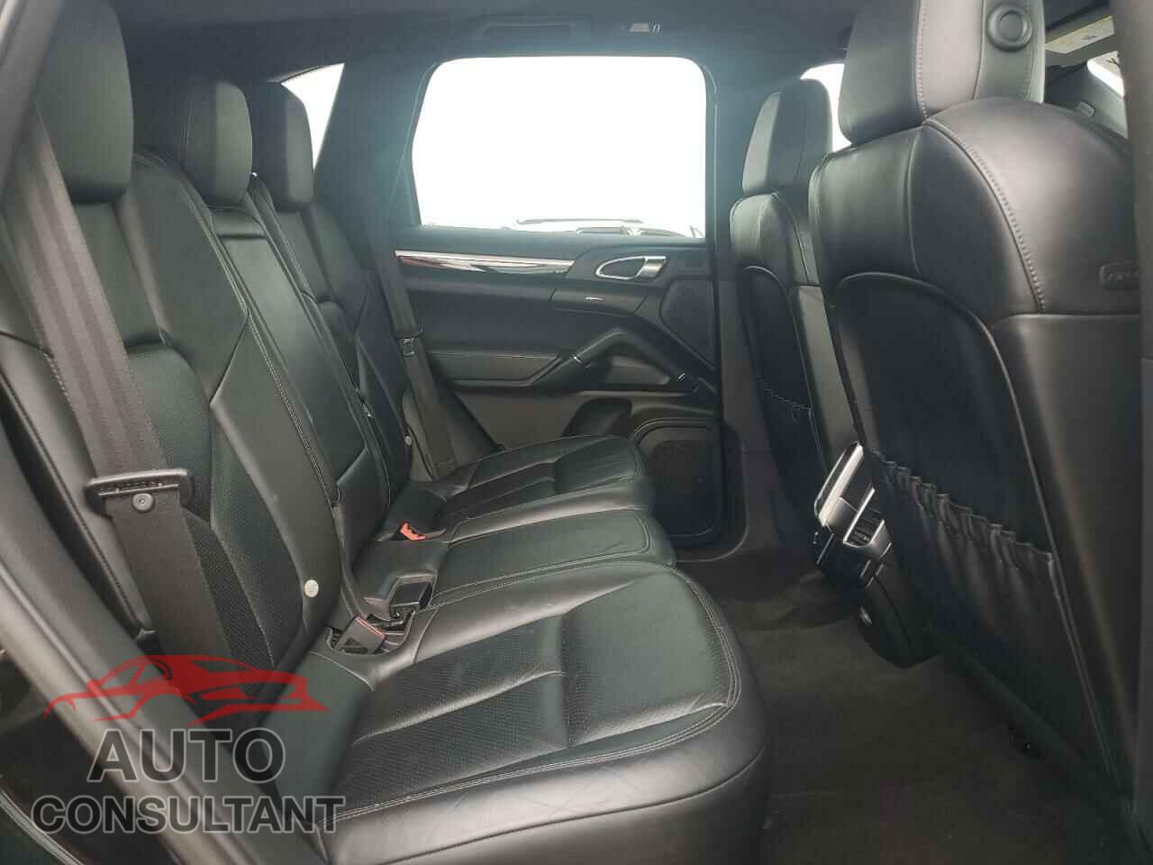 PORSCHE CAYENNE 2011 - WP1AA2A26BLA03692