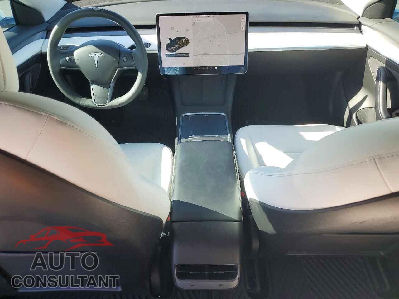 TESLA MODEL 3 2021 - 5YJ3E1EA2MF096694