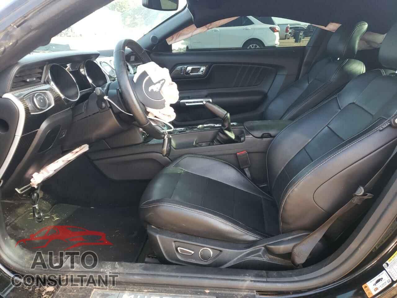 FORD MUSTANG 2017 - 1FA6P8CF9H5256890