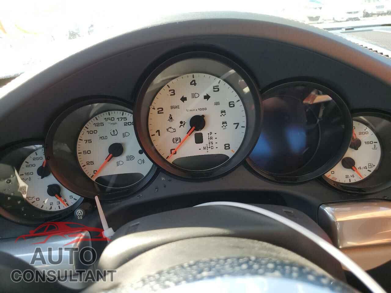 PORSCHE 911 2018 - WP0CA2A98JS138491