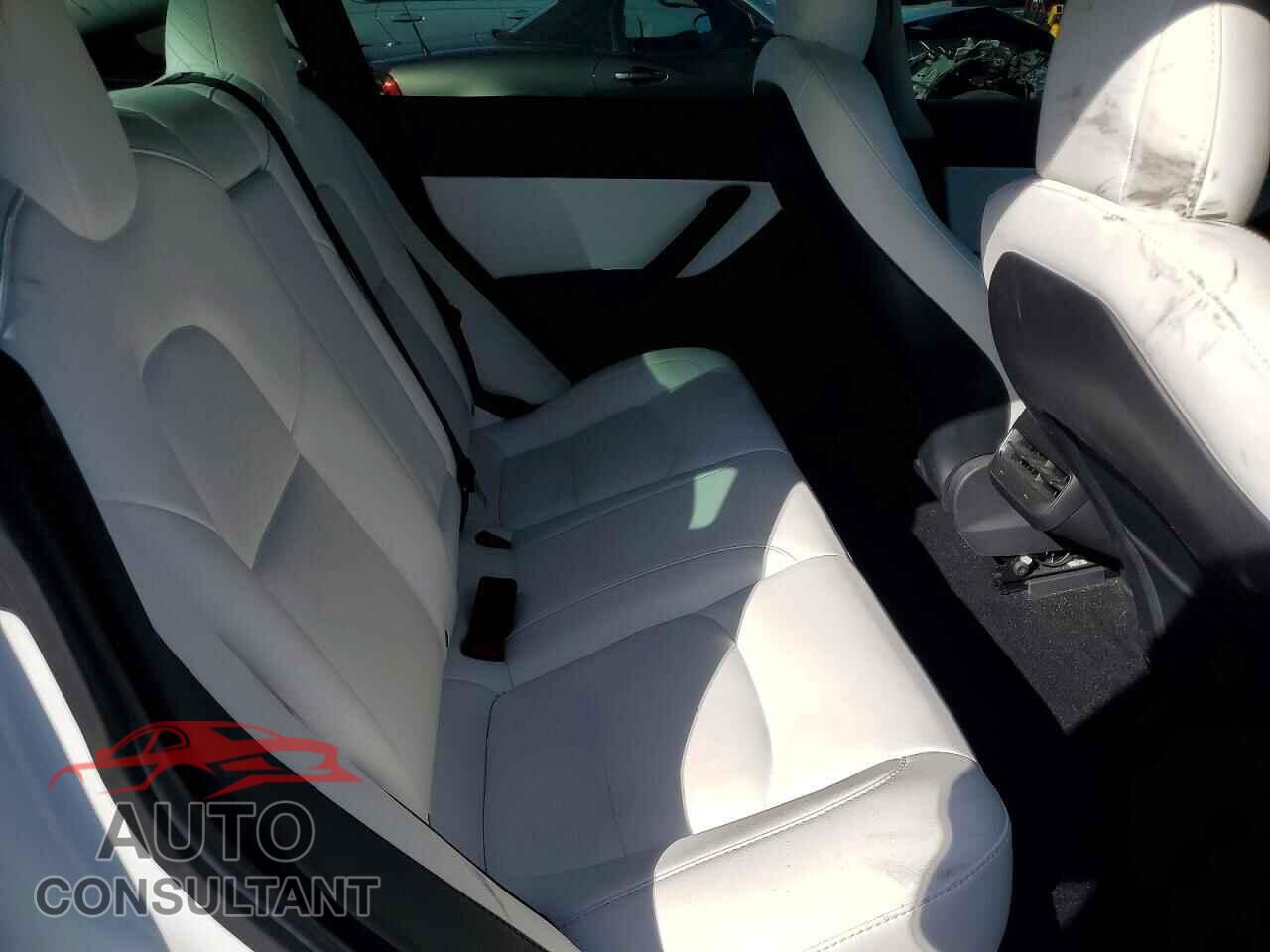 TESLA MODEL 3 2021 - 5YJ3E1EB8MF927155