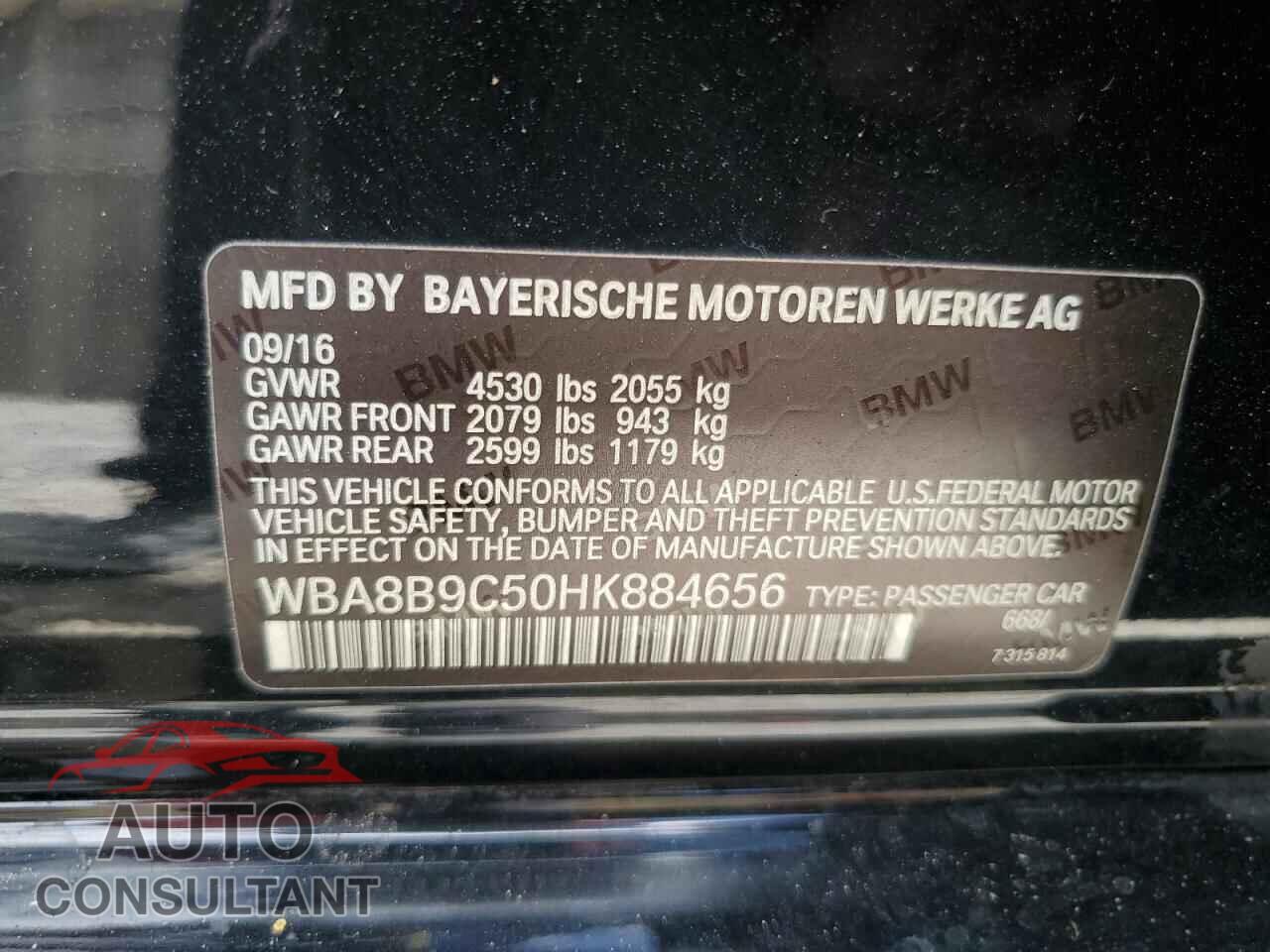 BMW 3 SERIES 2017 - WBA8B9C50HK884656