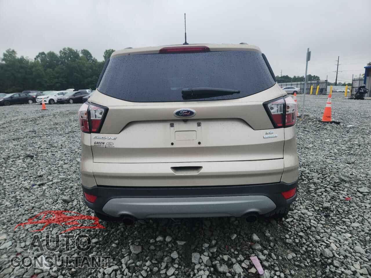 FORD ESCAPE 2017 - 1FMCU0GD2HUF01871