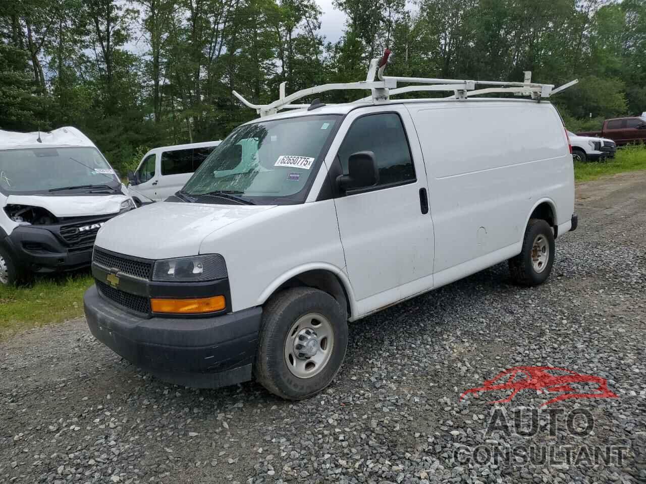CHEVROLET EXPRESS 2018 - 1GCWGAFP4J1281103