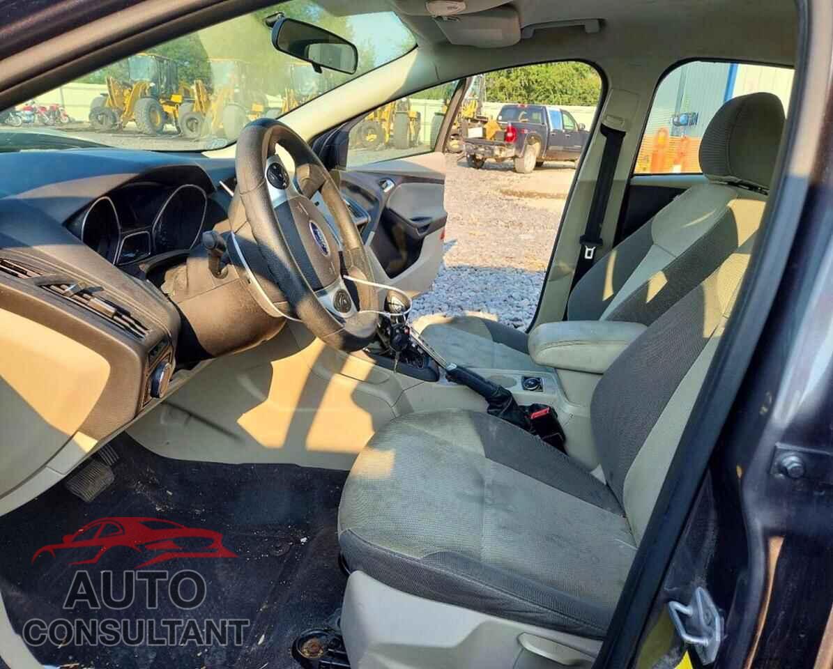 FORD FOCUS 2014 - 1FADP3F25EL143514