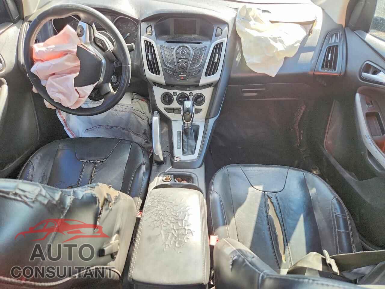 FORD FOCUS 2013 - 1FADP3F24DL245059