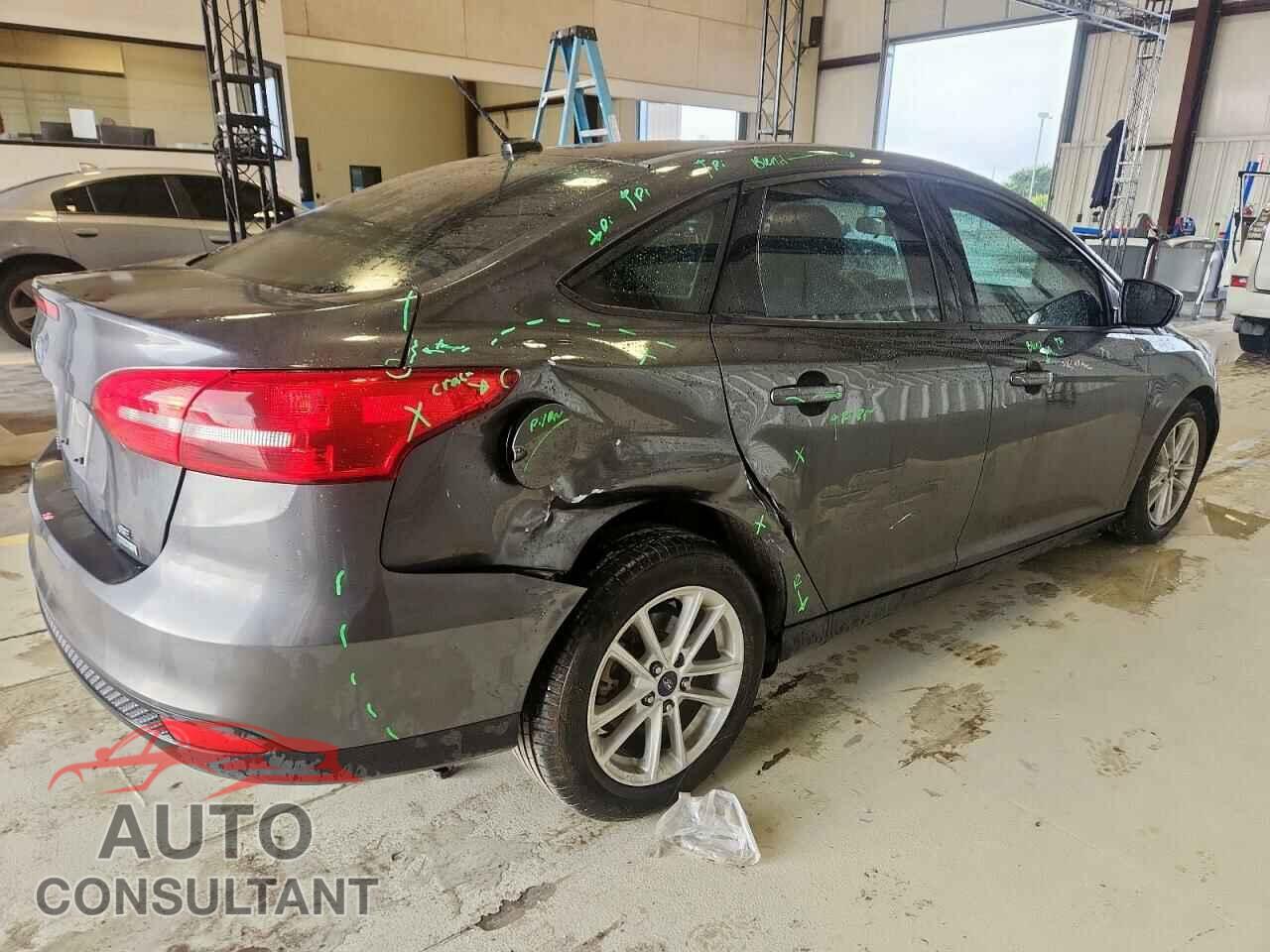 FORD FOCUS 2018 - 1FADP3FE0JL311760