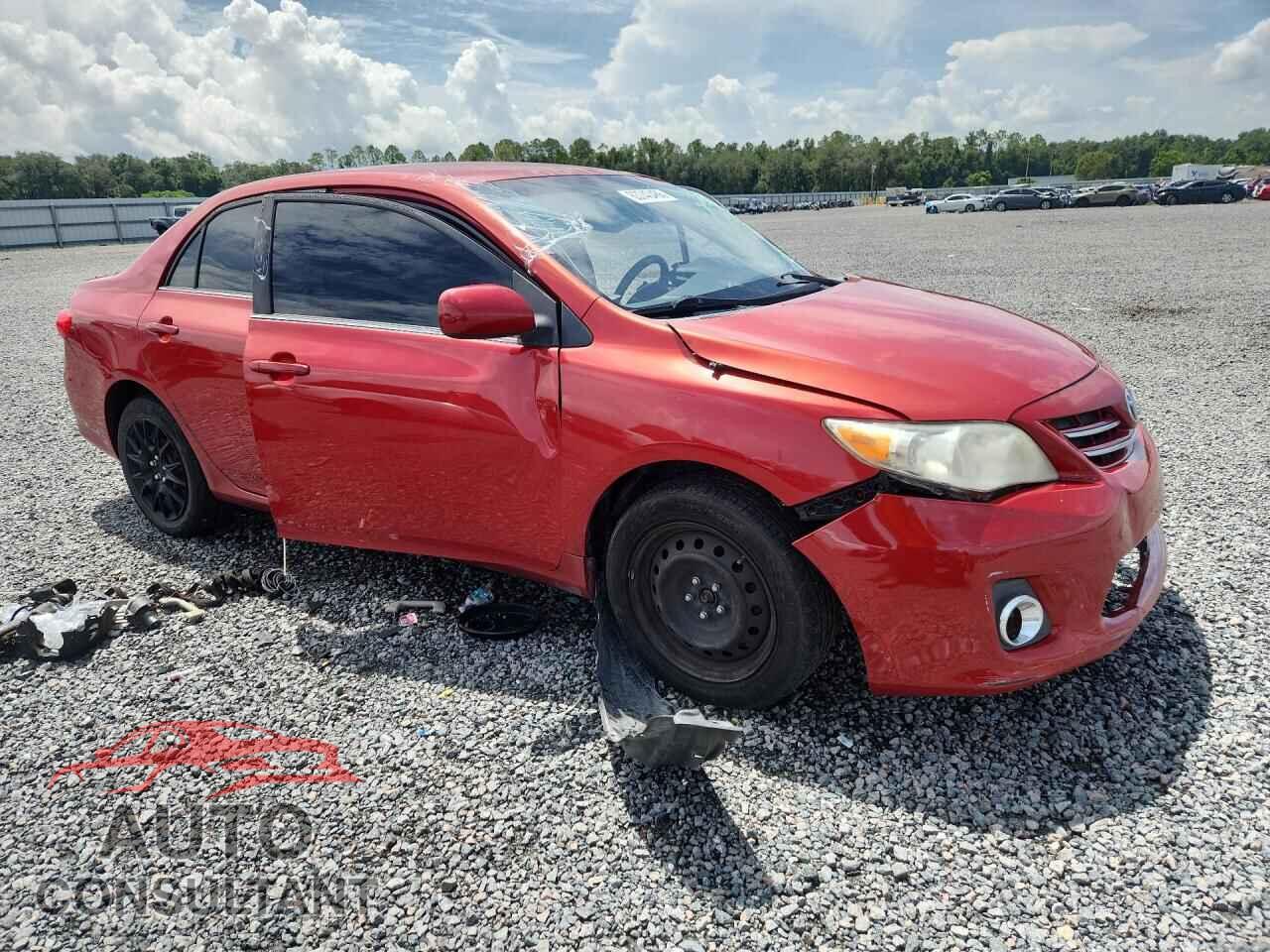 TOYOTA COROLLA 2013 - 2T1BU4EEXDC963248