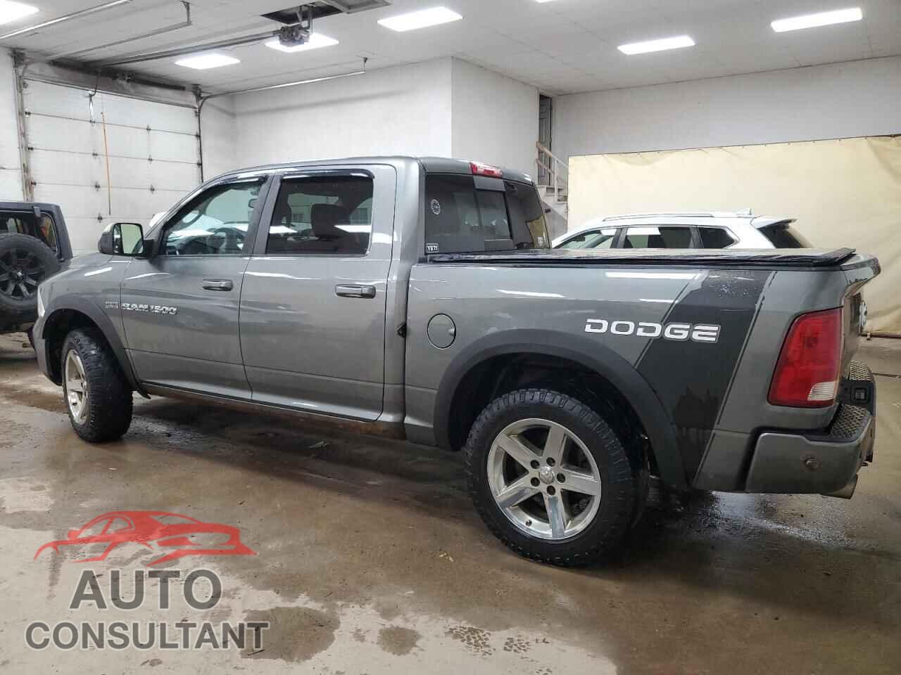 DODGE RAM 1500 2012 - 1C6RD7MTXCS287579