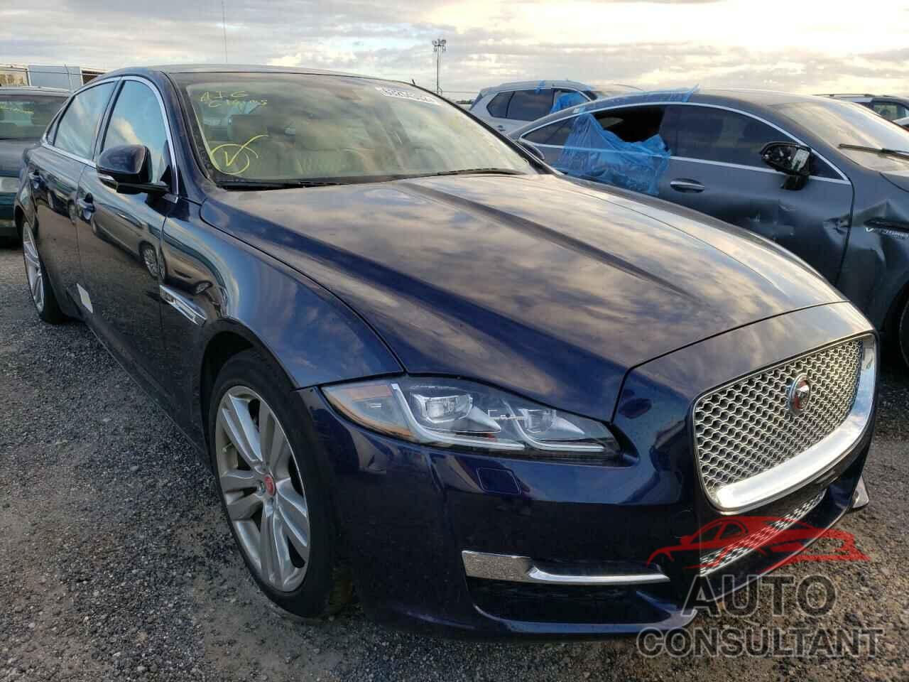 JAGUAR XJ 2016 - SAJWA2G72G8W01929