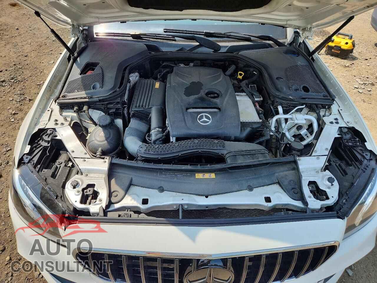 MERCEDES-BENZ E-CLASS 2017 - WDDZF4KB2HA030205