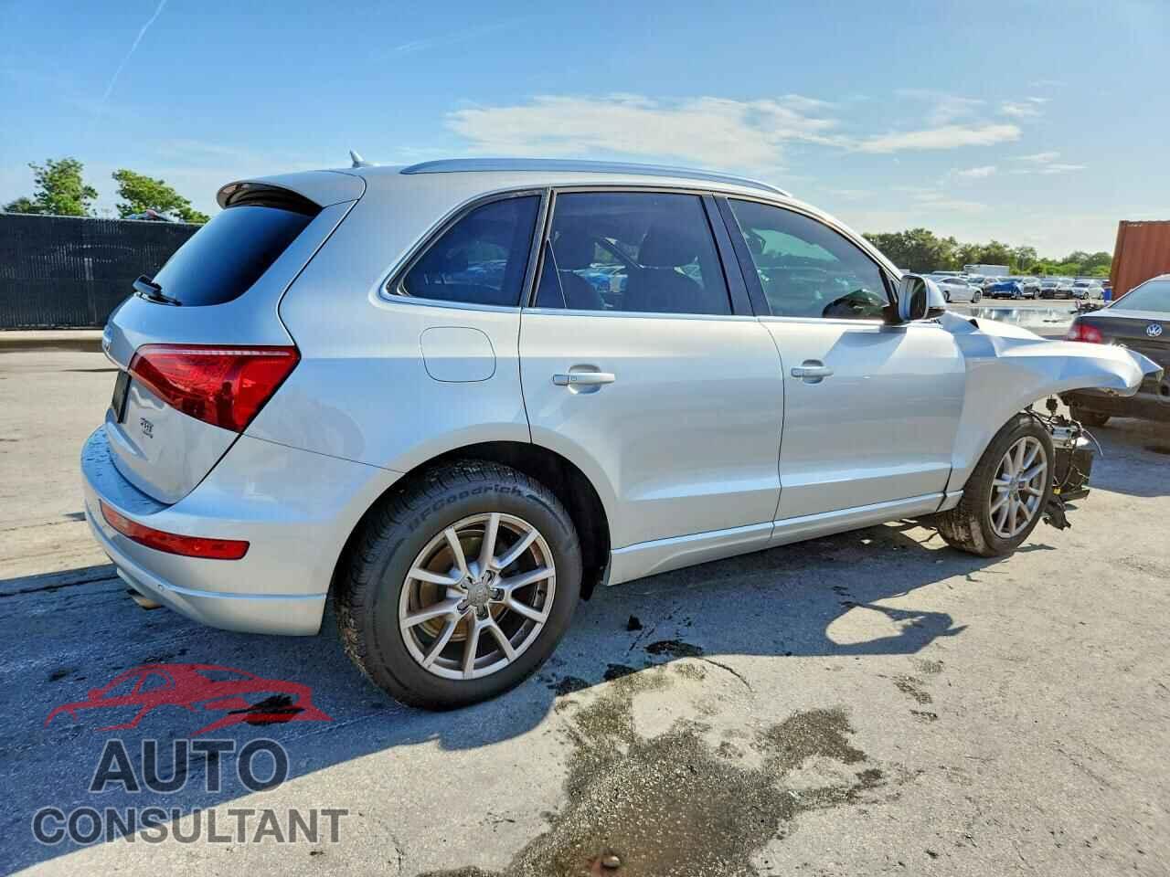 AUDI Q5 2012 - WA1LFAFP1CA132182