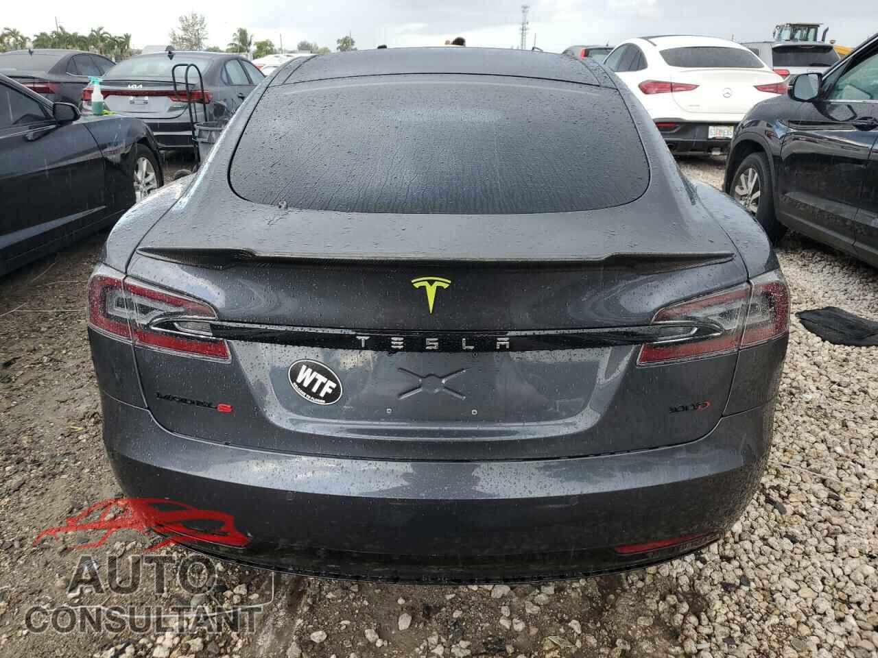 TESLA MODEL S 2018 - 5YJSA1E22JF271506