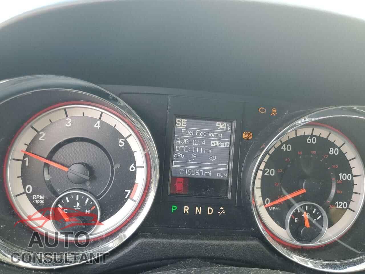 DODGE CARAVAN 2013 - 2C4RDGDG1DR746058