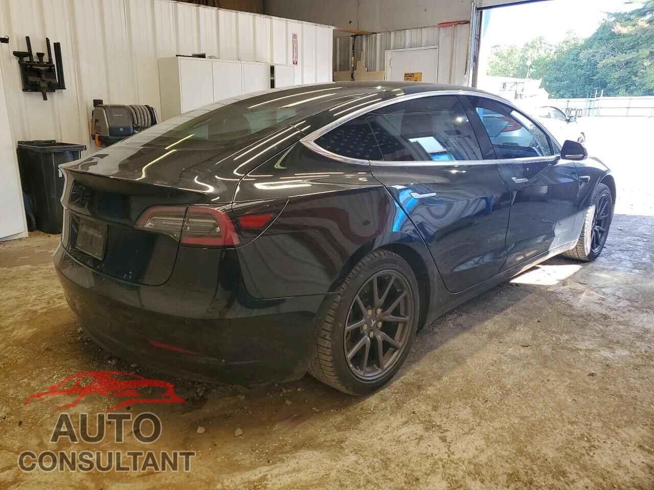 TESLA MODEL 3 2019 - 5YJ3E1EA5KF397781