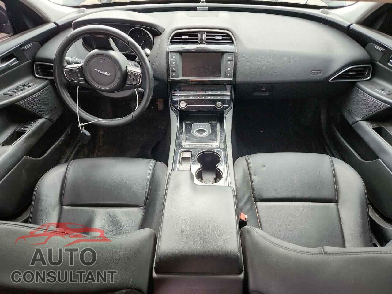 JAGUAR XE 2017 - SAJAD4BG4HA965395
