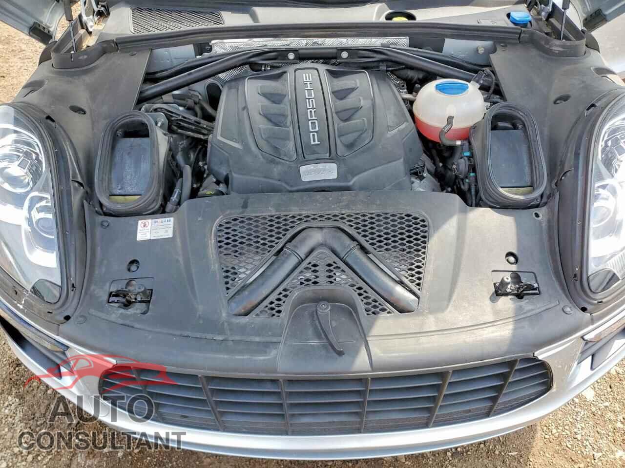 PORSCHE MACAN 2016 - WP1AB2A56GLB44700