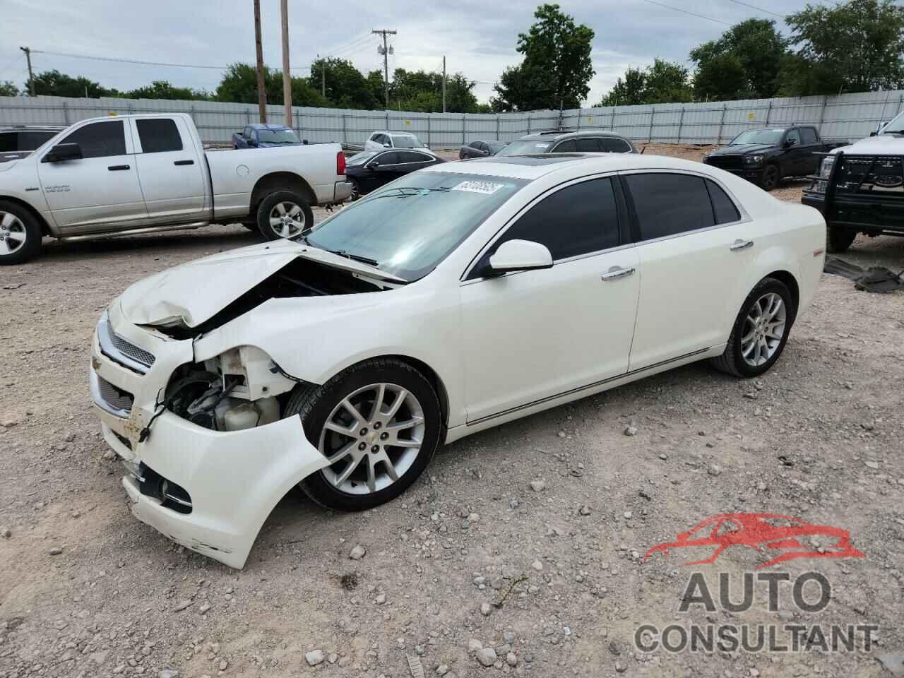 CHEVROLET MALIBU 2010 - 1G1ZE5E7XAF259226