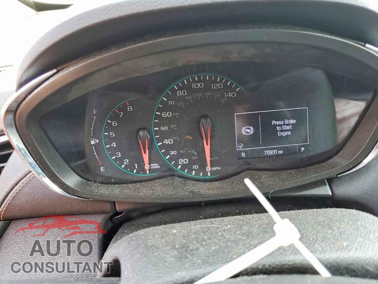 CHEVROLET TRAX 2019 - 3GNCJPSB3KL145404