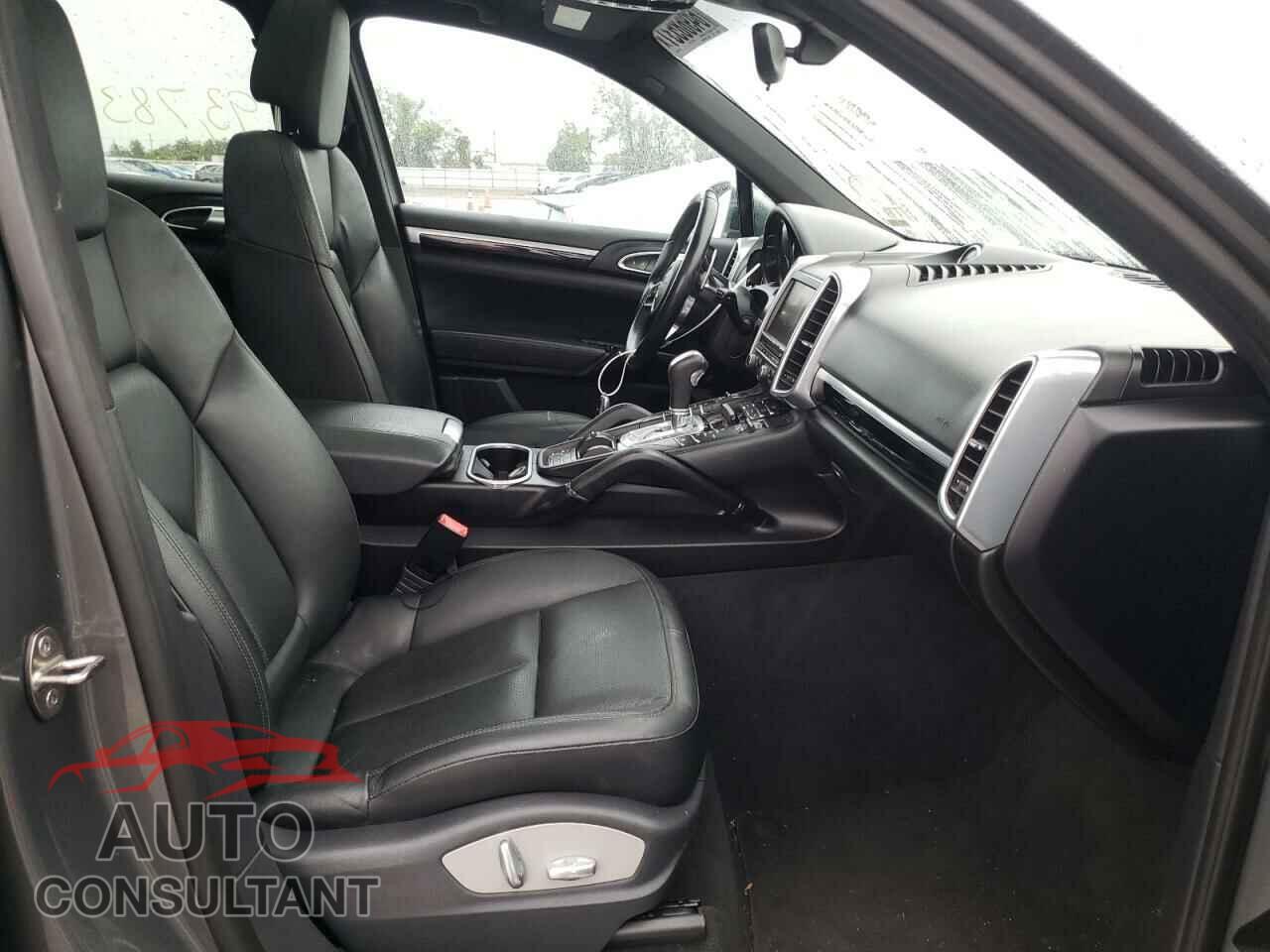 PORSCHE CAYENNE 2016 - WP1AA2A2XGKA10206