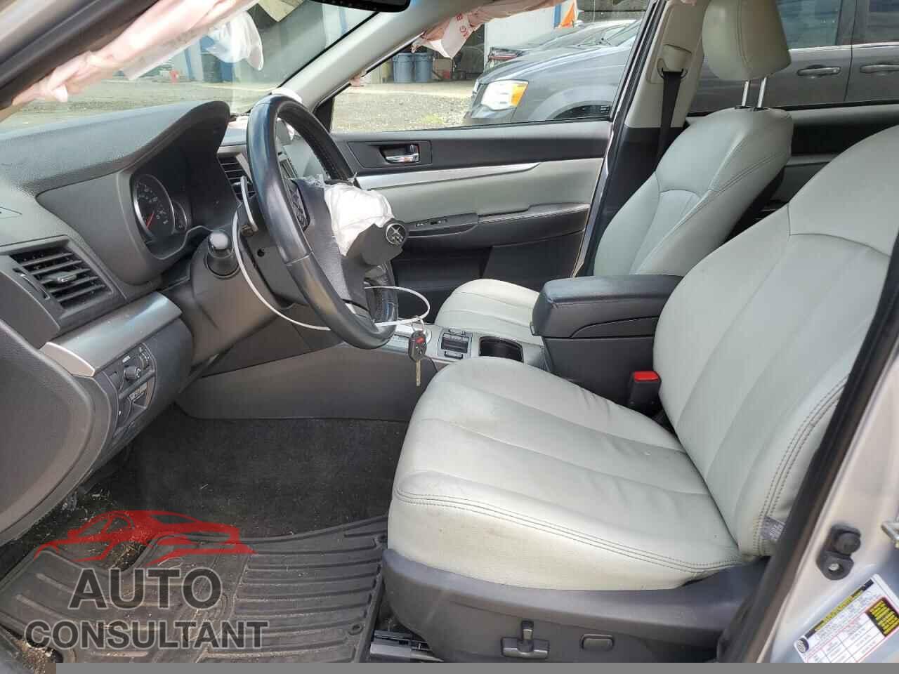 SUBARU OUTBACK 2014 - 4S4BRCDC7E3257906