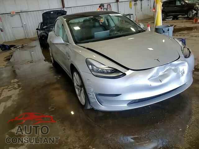 TESLA MODEL 3 2018 - 5YJ3E1EB2JF121470