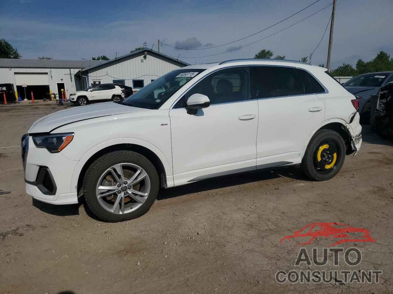 AUDI Q3 2021 - WA1DECF38M1050712