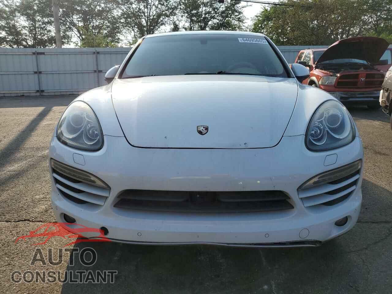PORSCHE CAYENNE 2012 - WP1AA2A21CLA06646