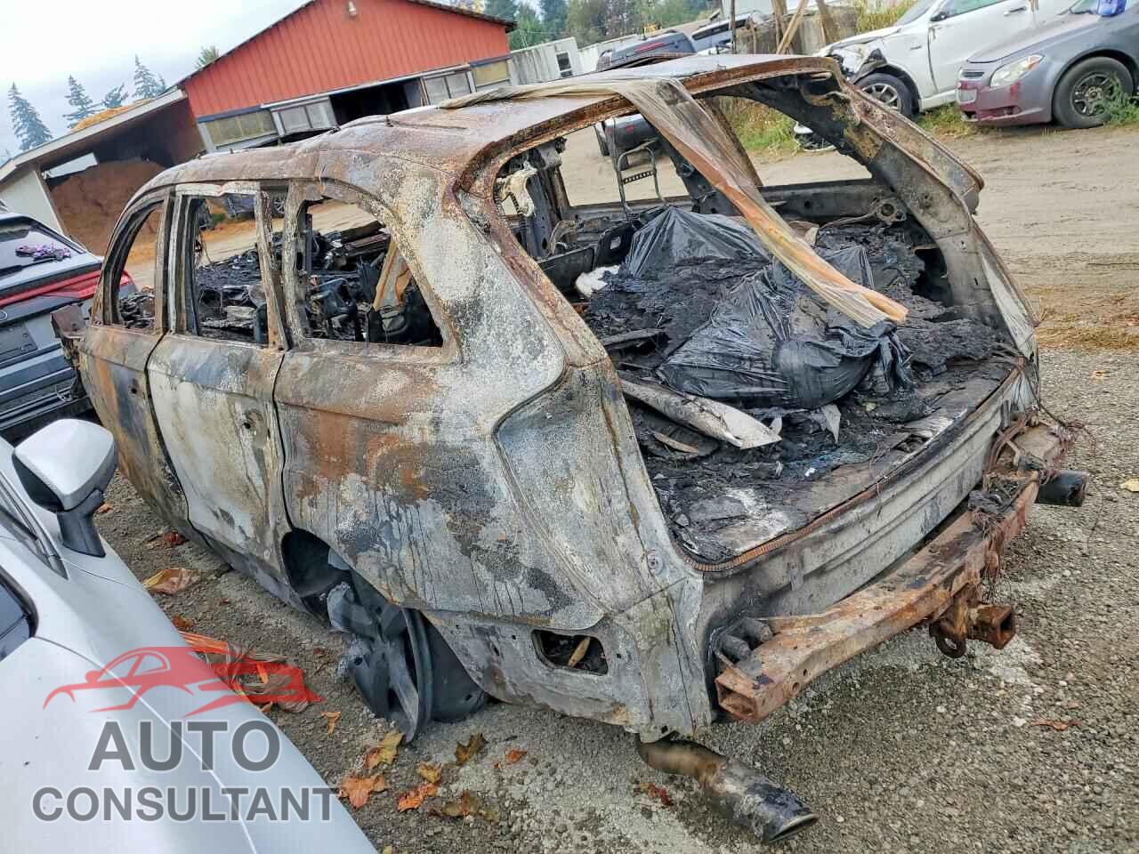 AUDI Q7 2013 - WA1WMCFE7DD000430