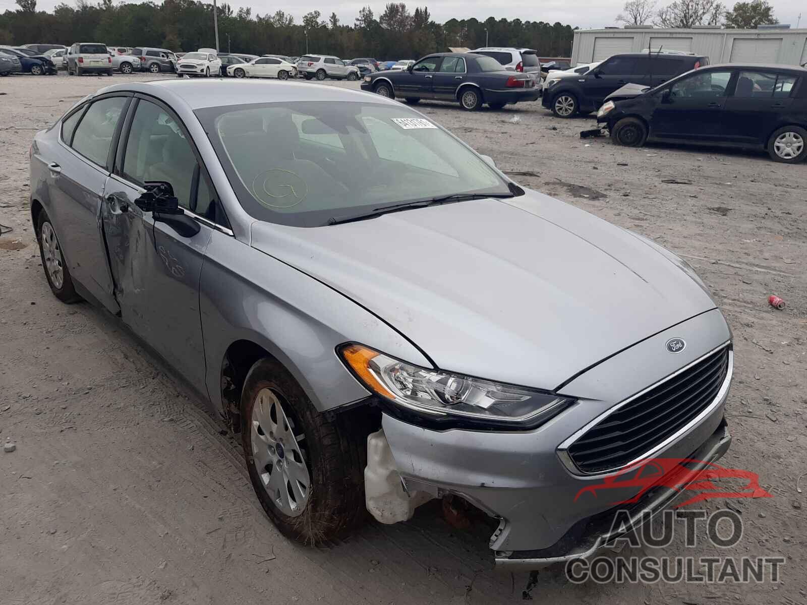 FORD FUSION 2020 - 3FA6P0G71LR258711