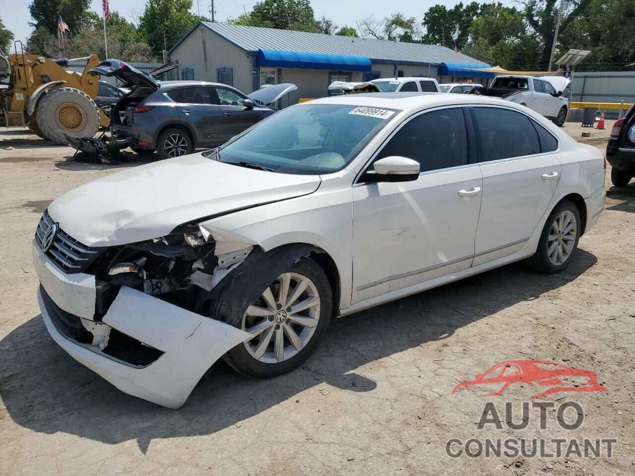 VOLKSWAGEN PASSAT 2013 - 1VWCH7A32DC005337