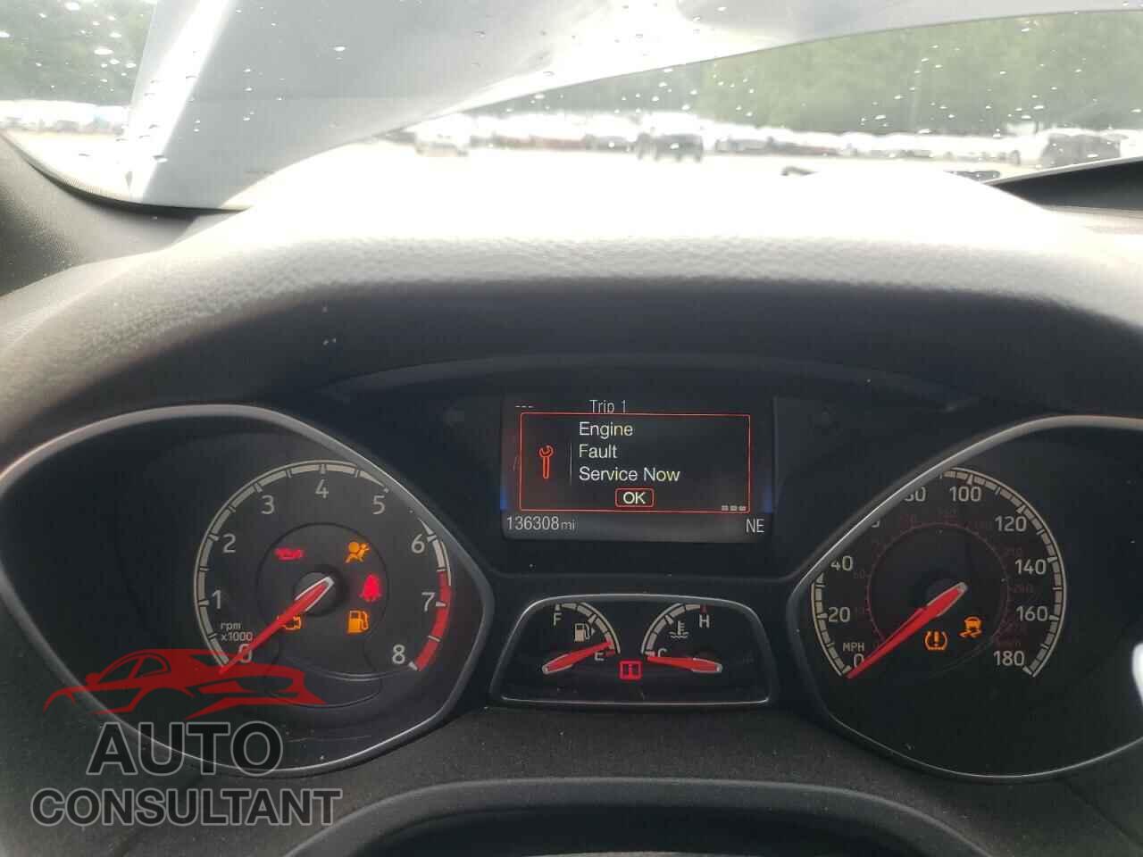 FORD FOCUS 2017 - 1FADP3L99HL258137