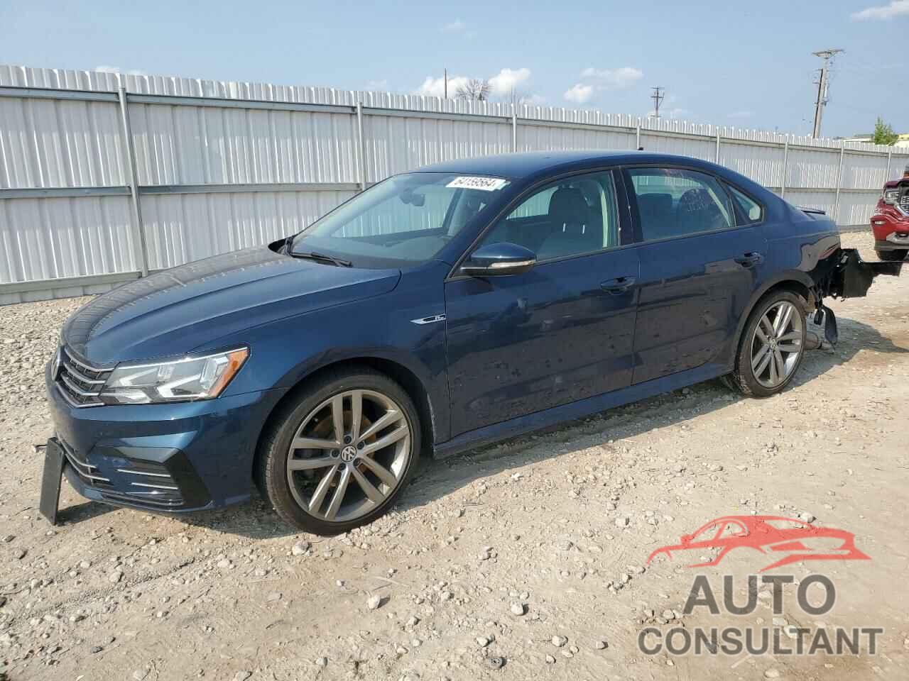 VOLKSWAGEN PASSAT 2018 - 1VWAA7A39JC029125