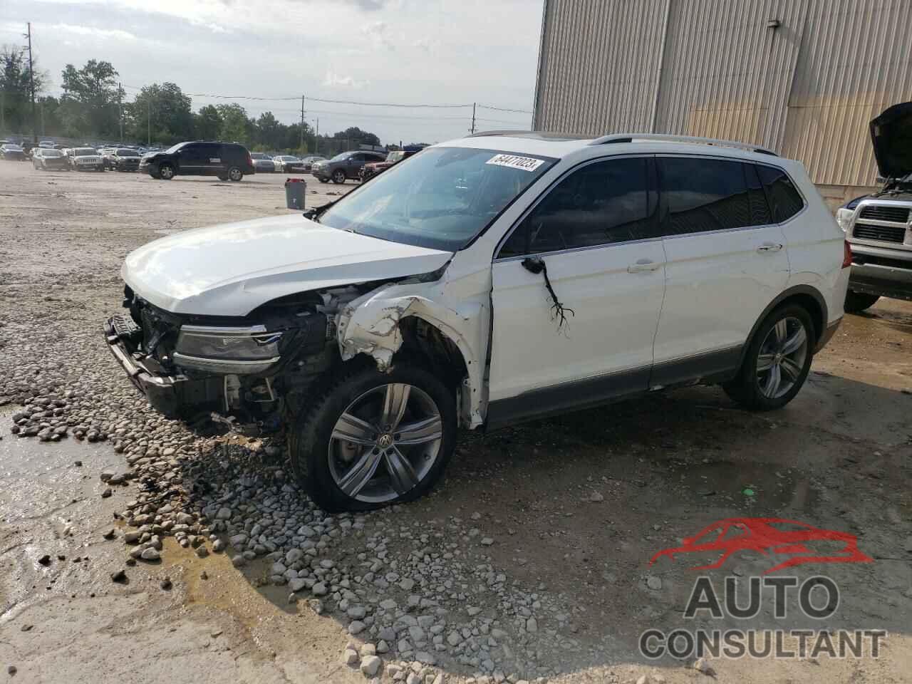 VOLKSWAGEN TIGUAN 2019 - 3VV4B7AX0KM008116