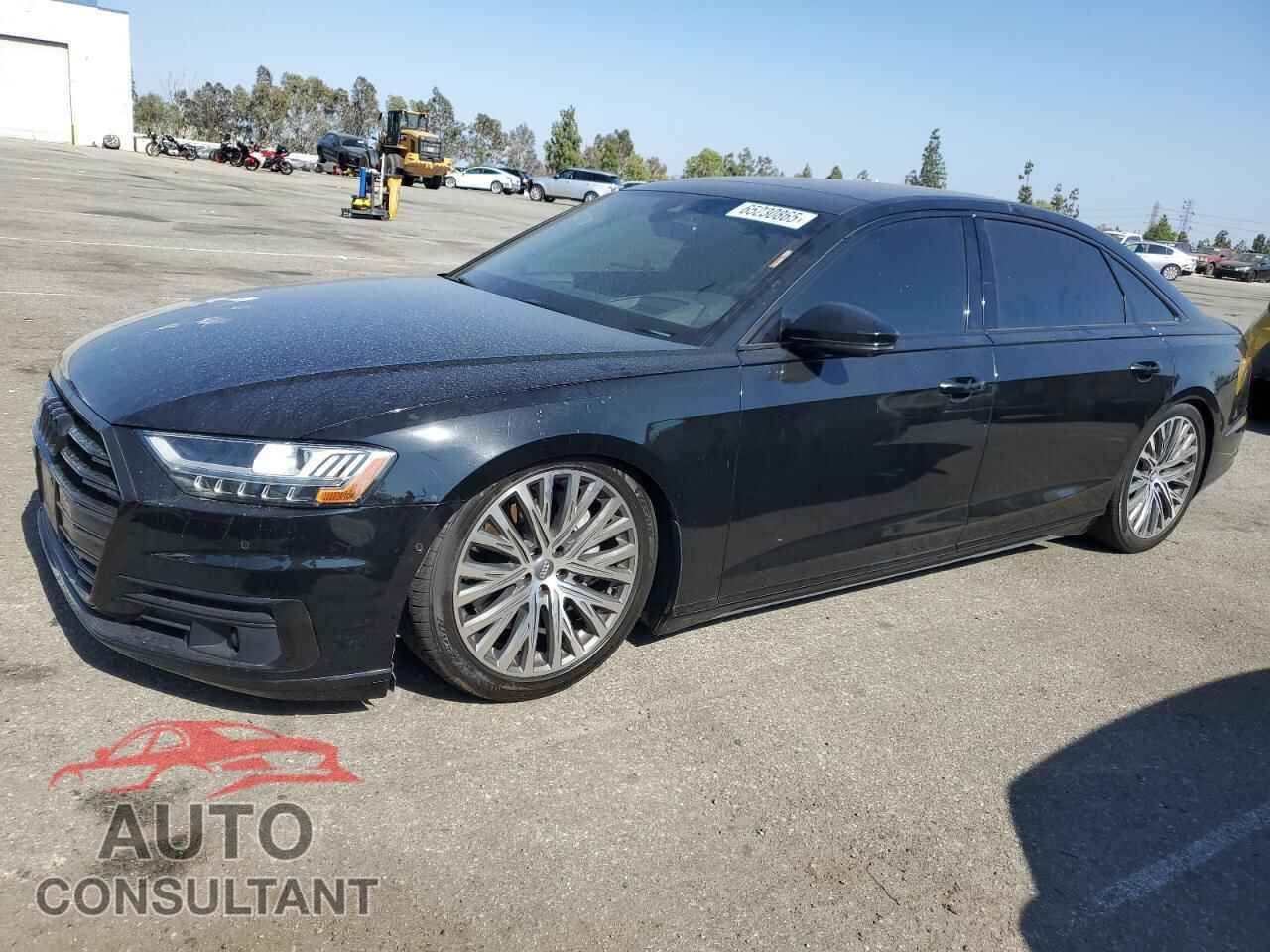 AUDI A8 2019 - WAU8DAF84KN007921