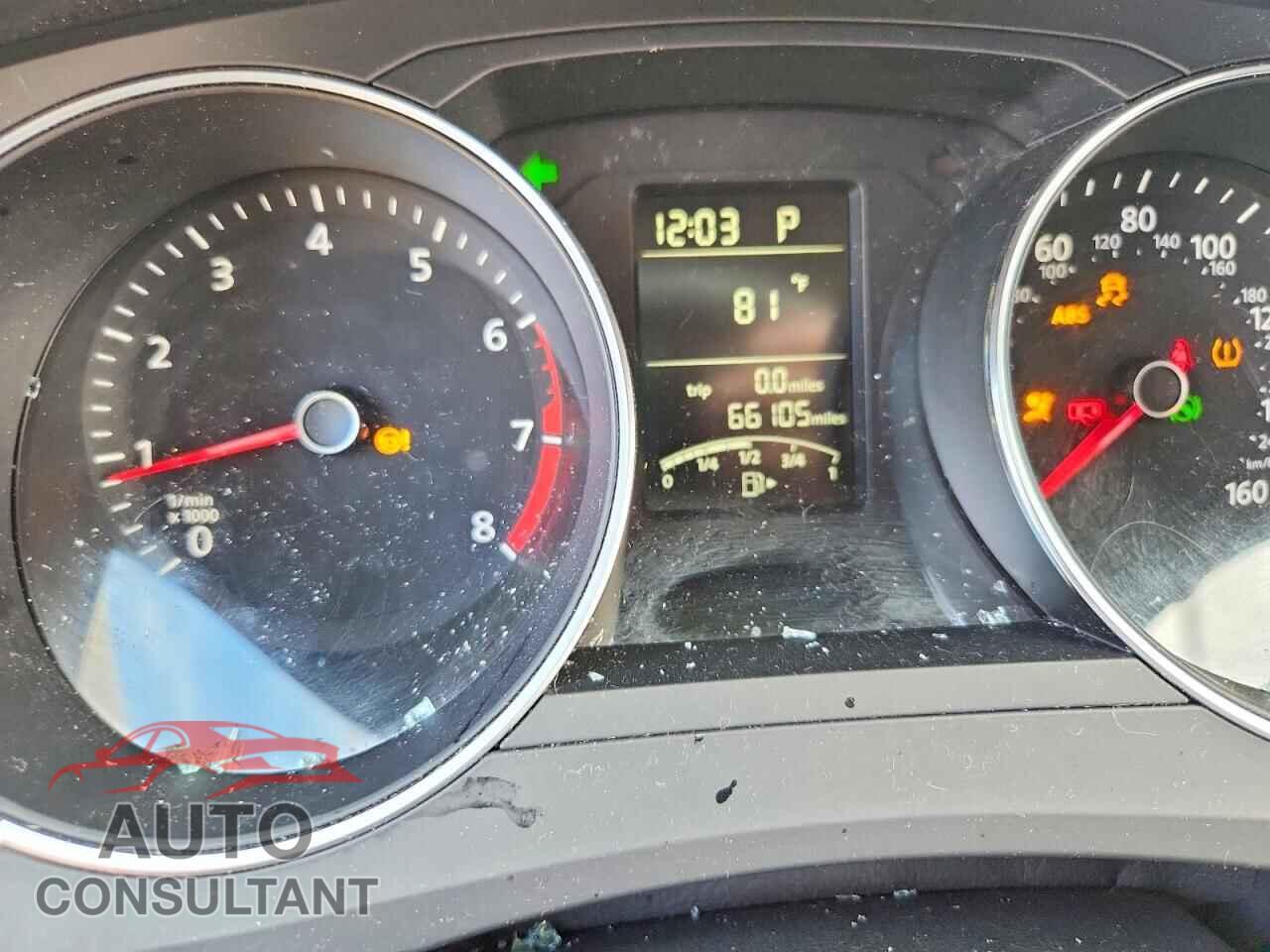 VOLKSWAGEN JETTA 2017 - 3VW2B7AJ0HM384645