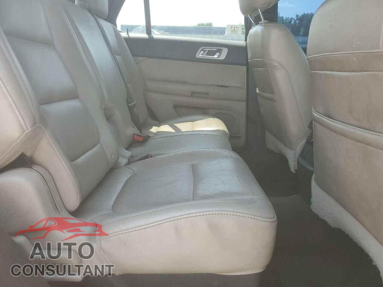 FORD EXPLORER 2011 - 1FMHK7D82BGA49857