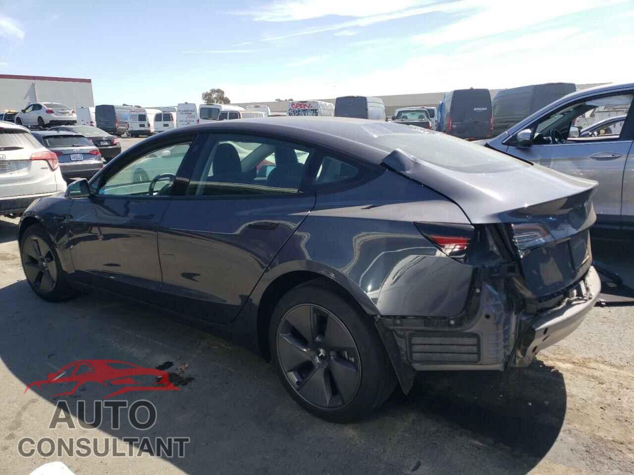 TESLA MODEL 3 2023 - 5YJ3E1EA5PF412576