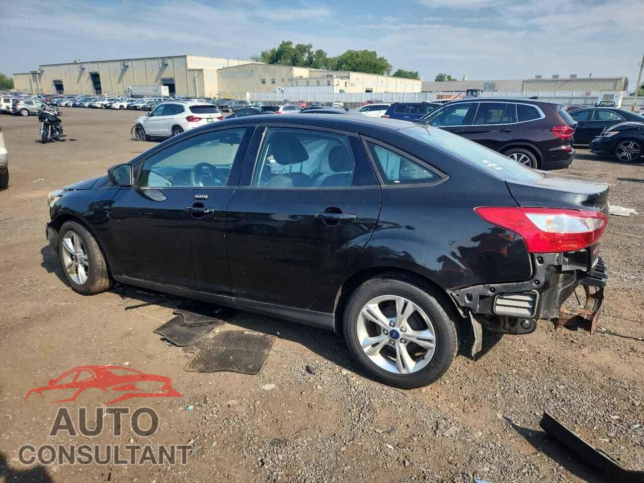 FORD FOCUS 2014 - 1FADP3F22EL359059