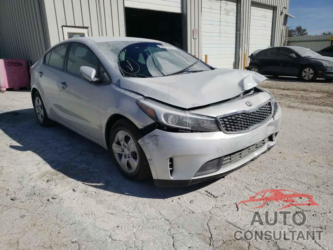 KIA FORTE 2017 - 3KPFK4A77HE045298