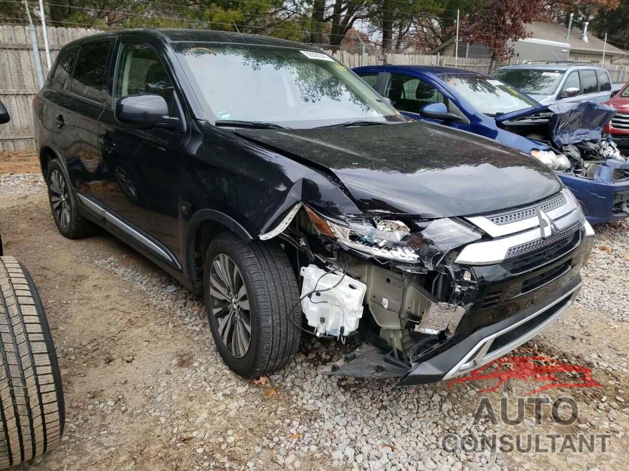 MITSUBISHI OUTLANDER 2019 - JA4AD2A34KZ010729