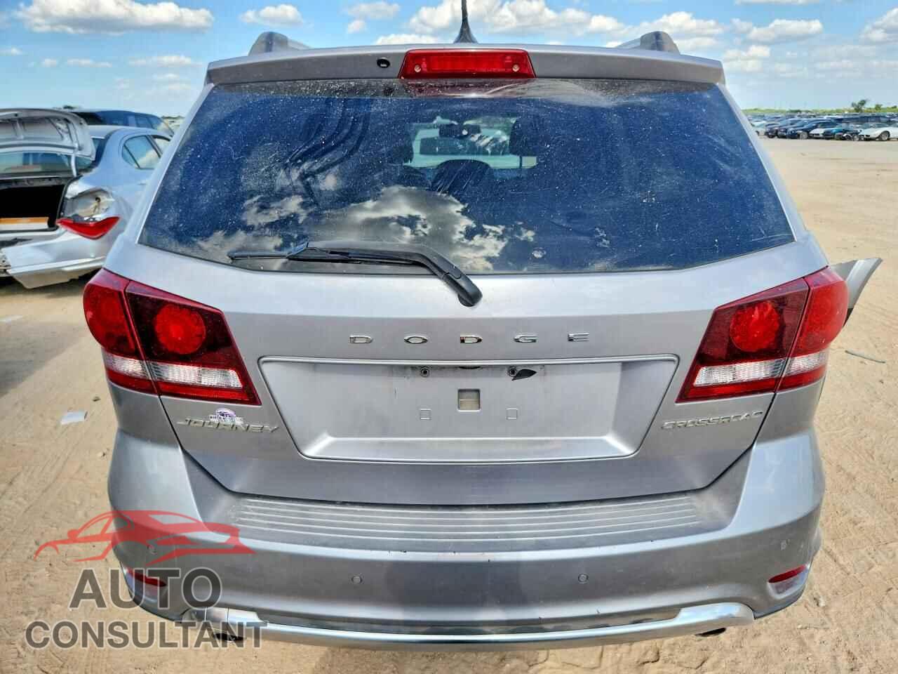 DODGE JOURNEY 2017 - 3C4PDCGG4HT677512