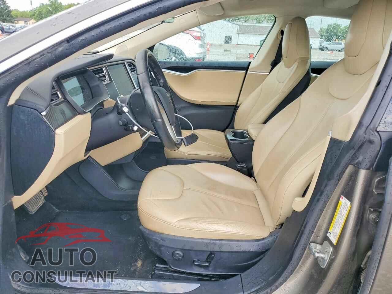 TESLA MODEL S 2015 - 5YJSA1E23FF103073
