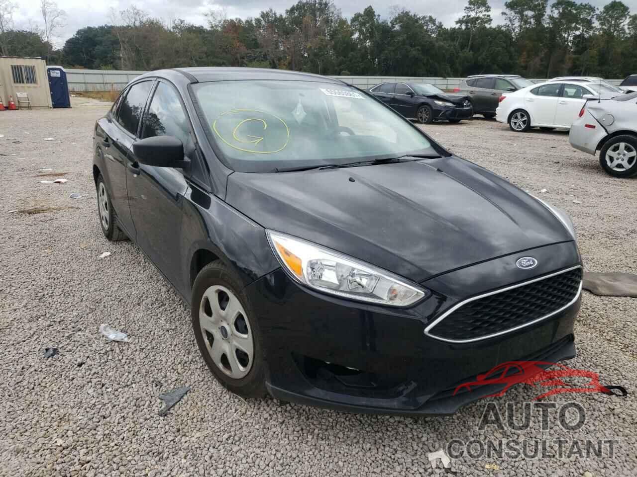 FORD FOCUS 2018 - 1FADP3E24JL329718